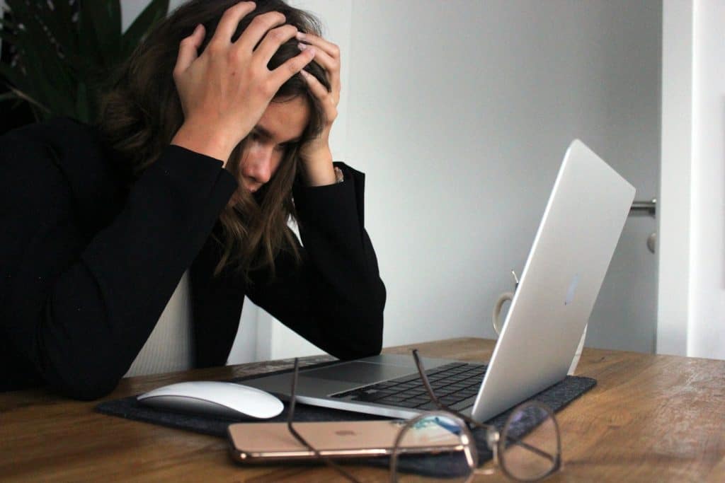 ways to reduce mental clutter from money stress